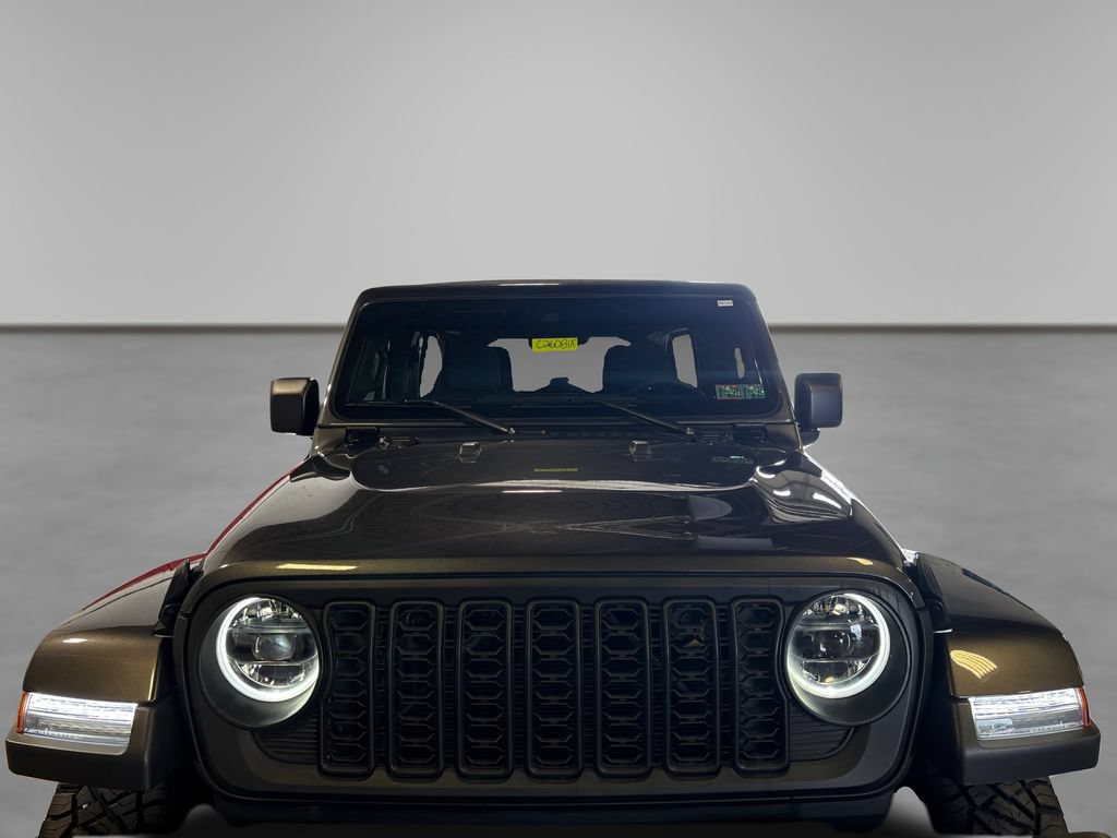 Used 2024 Jeep Wrangler Unlimited Sahara w/ Safety Group AWD/4WD image 15