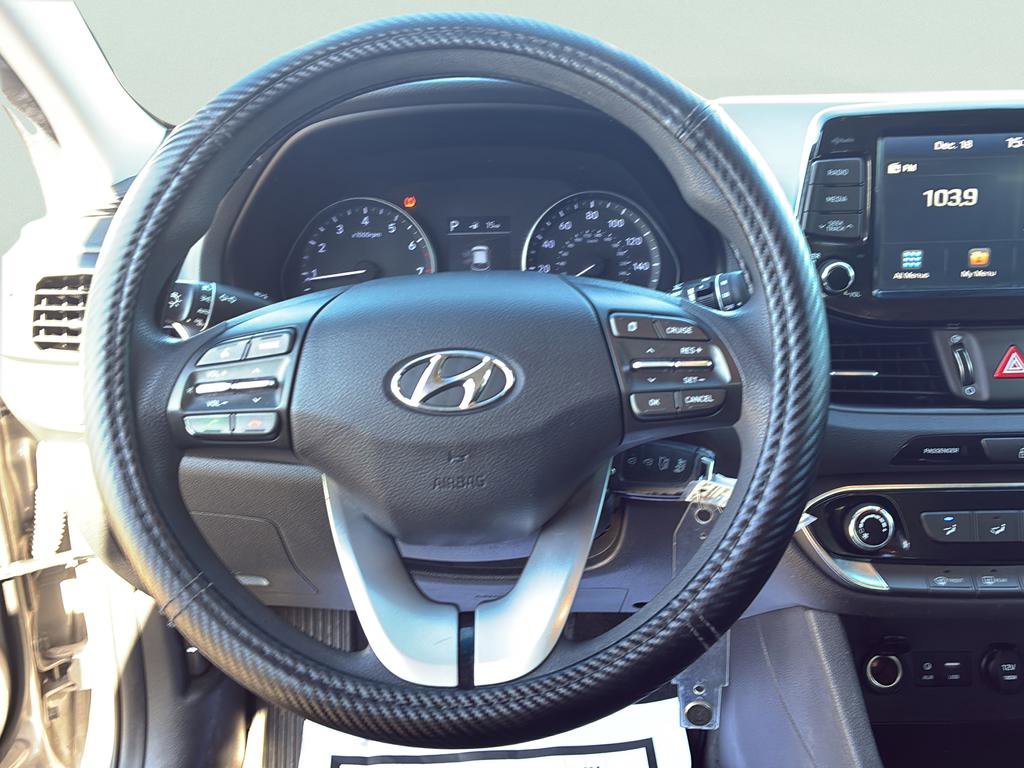 Used 2020 Hyundai Elantra GT image 25