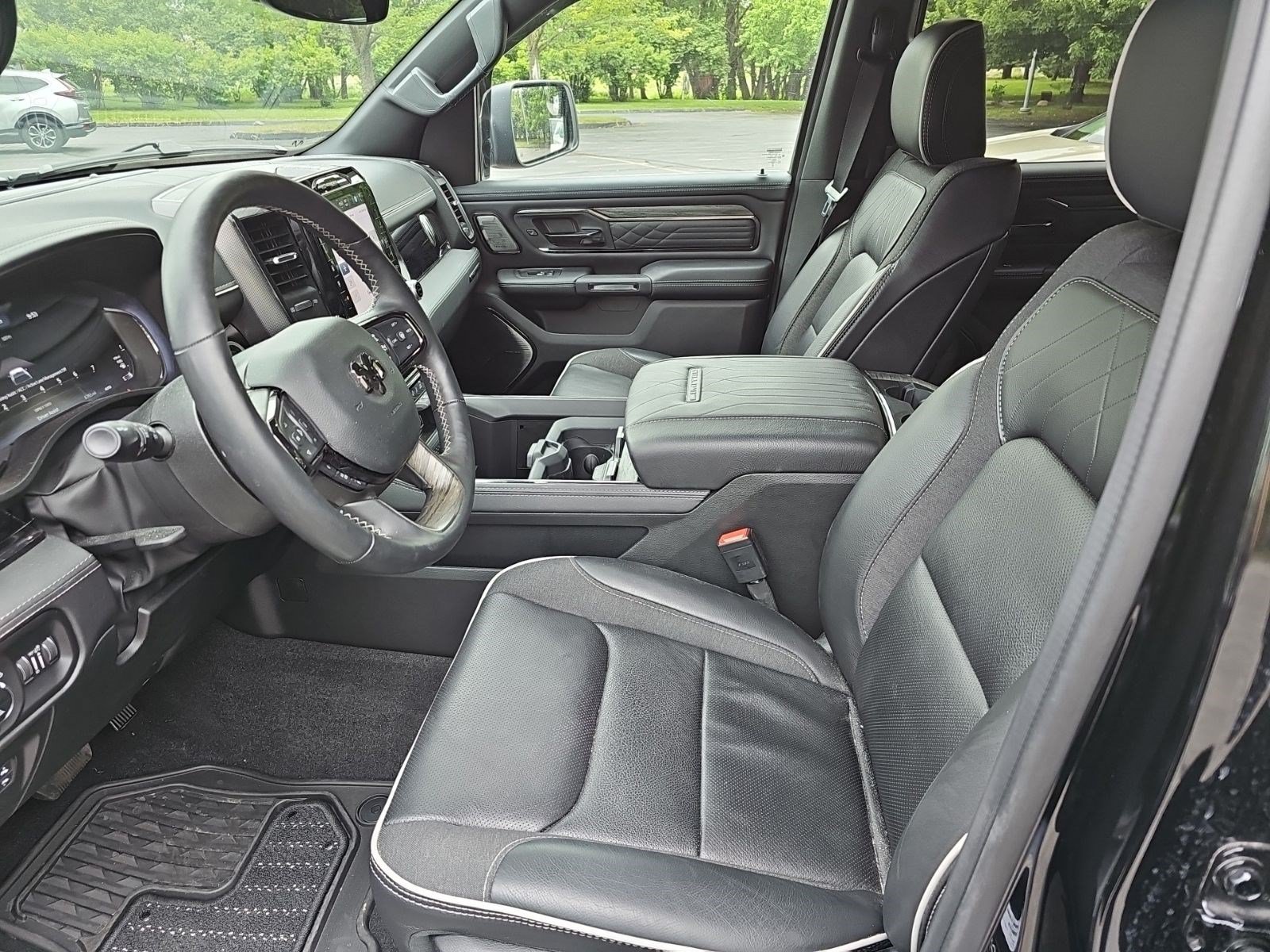 Used 2026 RAM 1500 Limited w/ Body Color Bumper Group AWD/4WD image 19