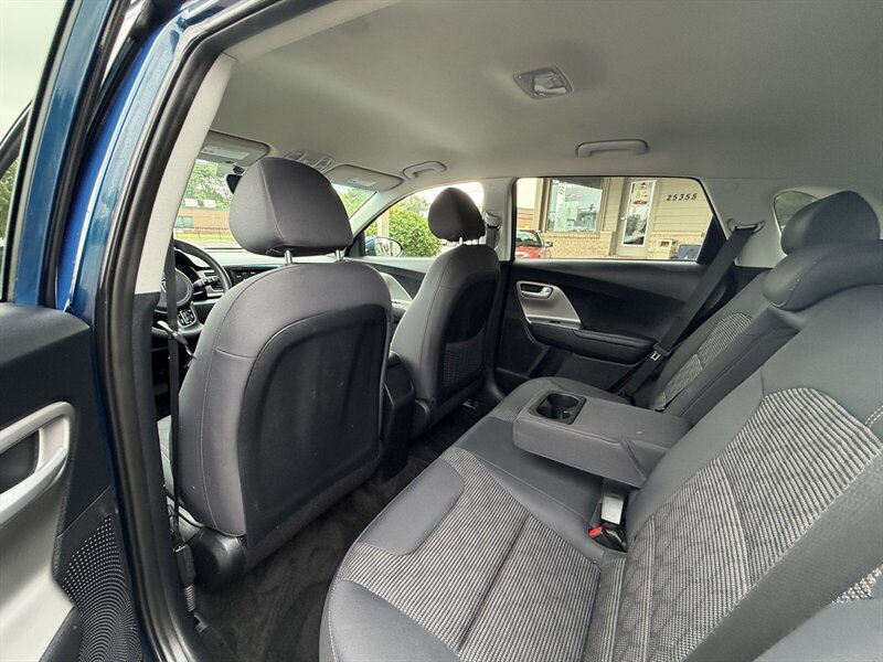 Used 2019 Kia Niro LX FWD image 14