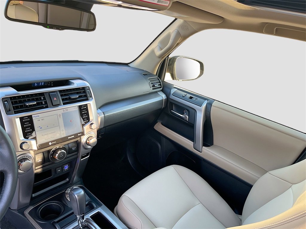 Used 2024 Toyota 4Runner SR5 Premium image 24