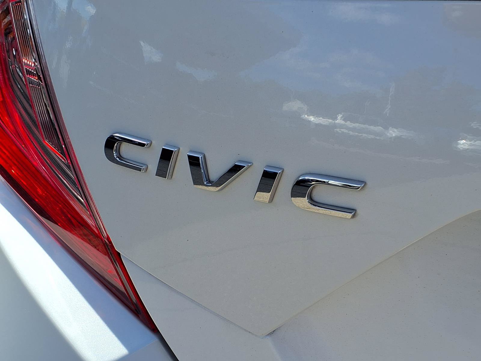Used 2020 Honda Civic LX image 9