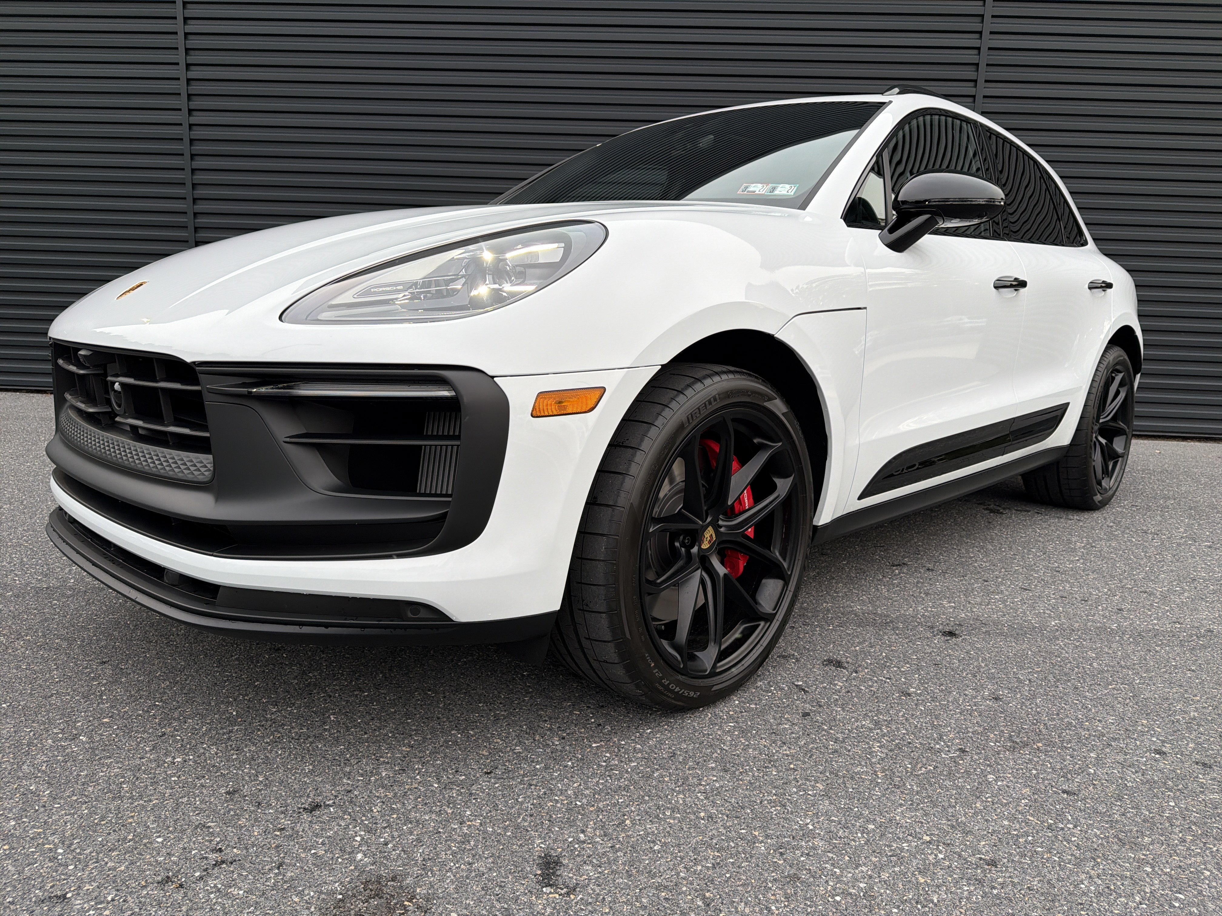 New 2026 Porsche Macan GTS AWD/4WD image 1