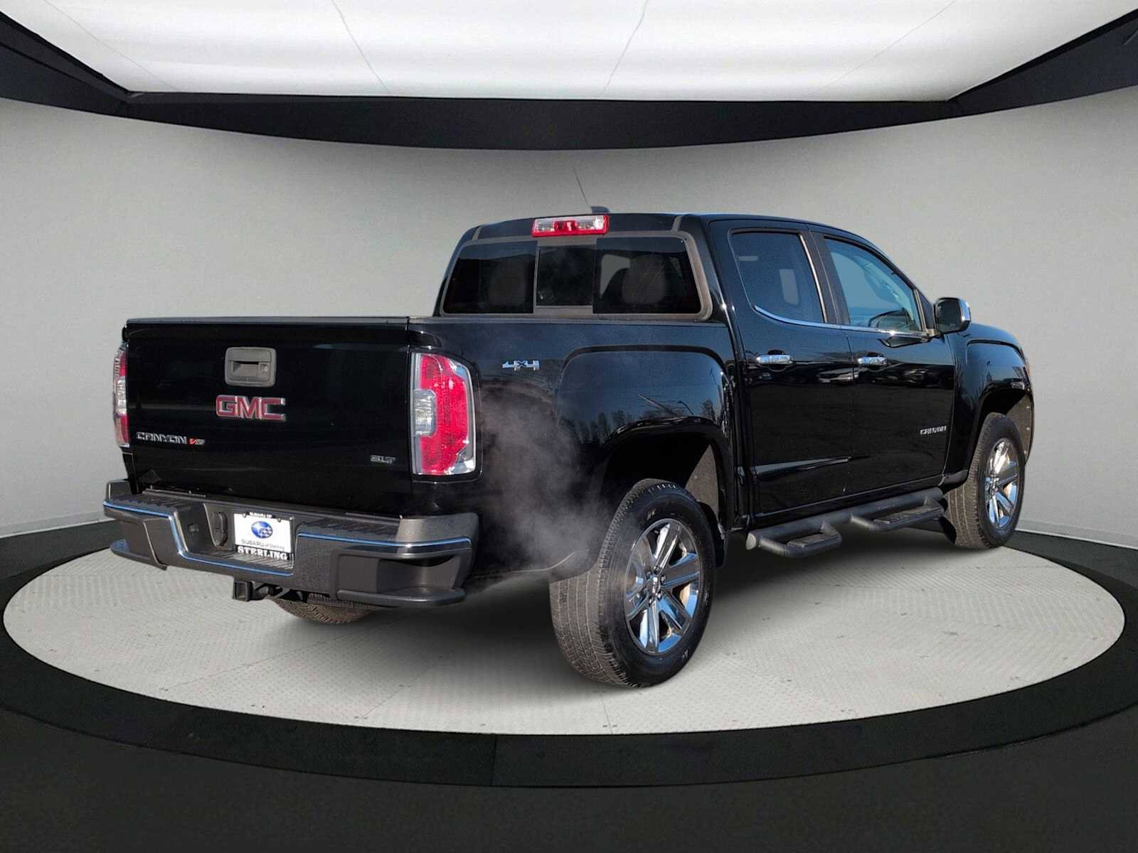 Used 2017 GMC Canyon SLT w/ Driver Alert Package image 8