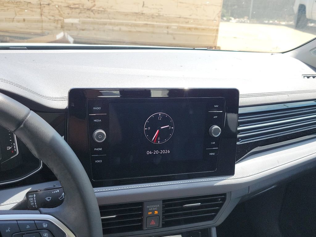 Used 2025 Volkswagen Jetta SEL FWD image 12