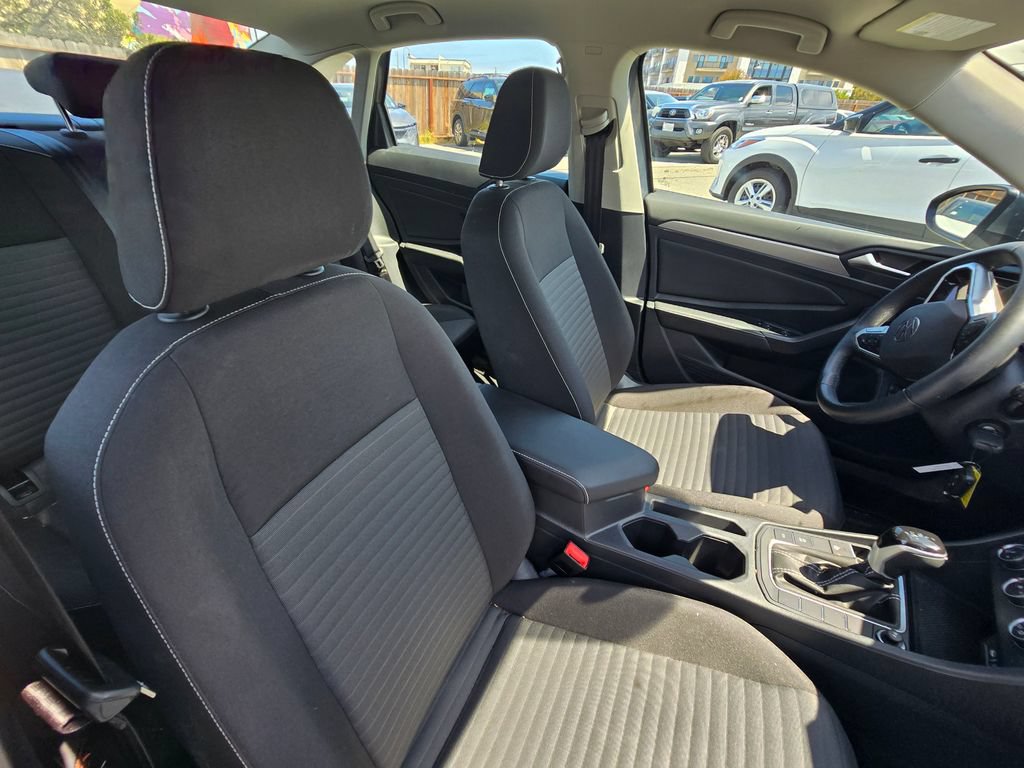 Used 2024 Volkswagen Jetta S FWD image 8