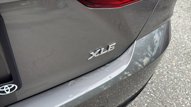 Used 2026 Toyota Camry XLE FWD image 8