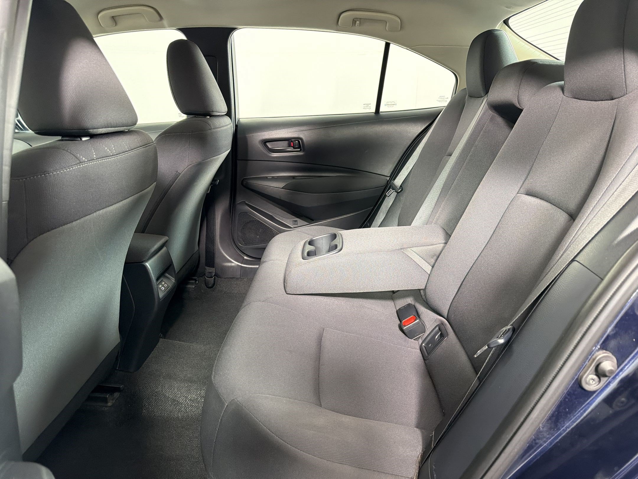 Used 2024 Toyota Corolla LE FWD image 18
