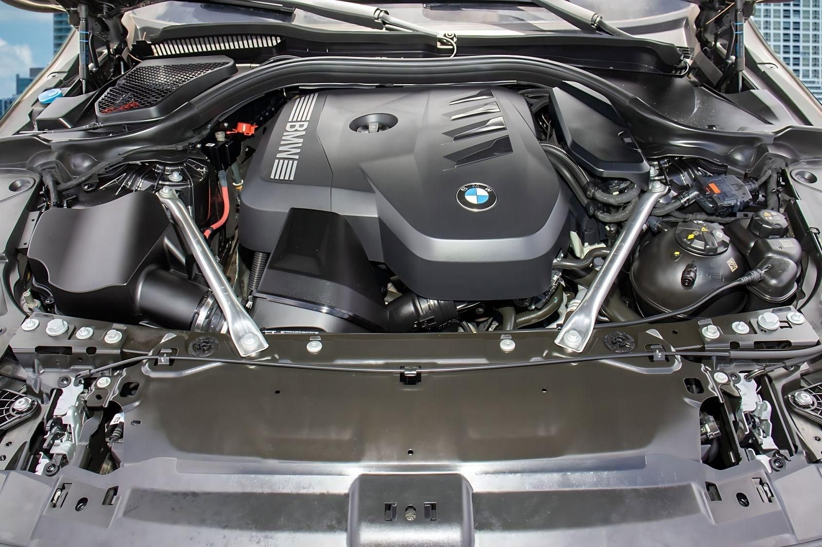 Used 2024 BMW 530i RWD image 36
