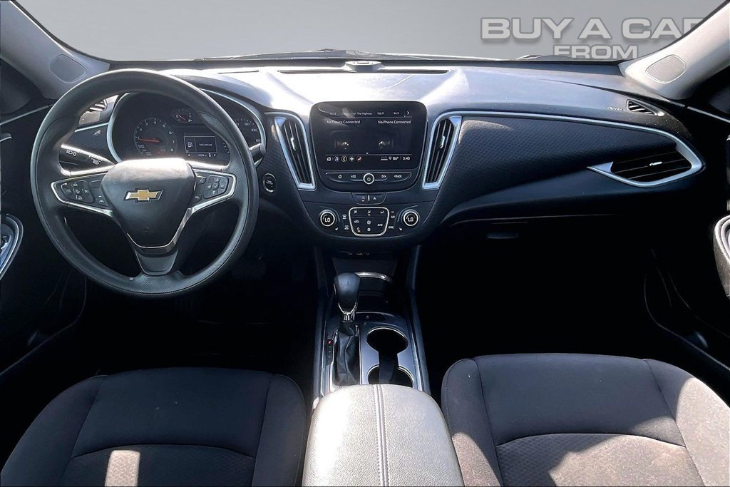Used 2023 Chevrolet Malibu LT FWD image 16