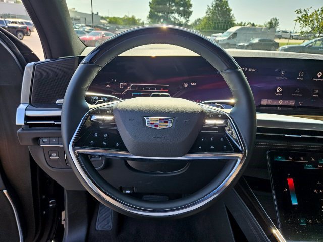 Certified 2026 Cadillac Escalade Luxury AWD/4WD image 17