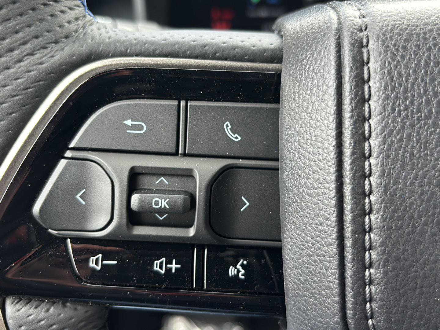 New 2026 Toyota Tundra Platinum AWD/4WD image 26