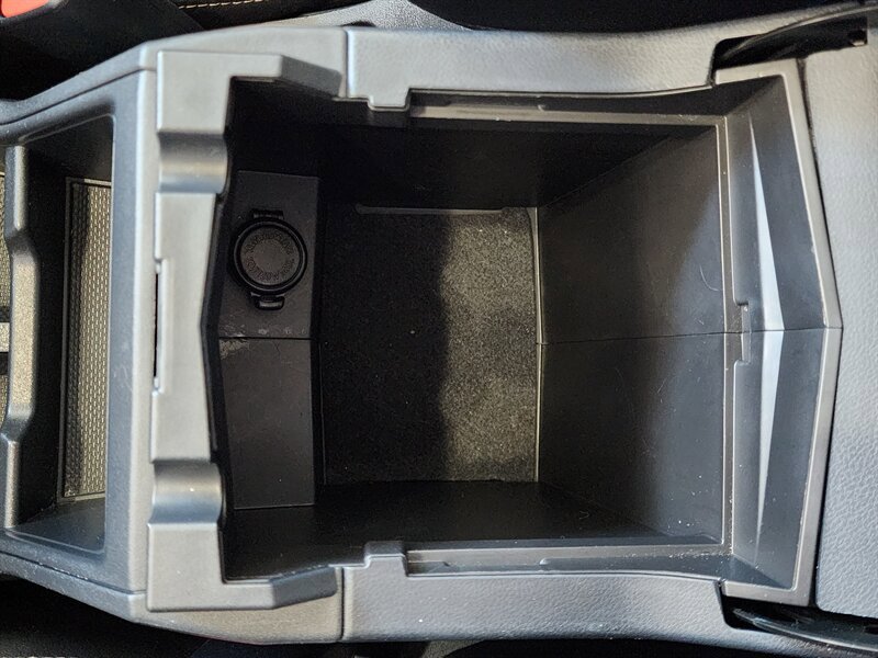 Used 2022 Subaru Forester Touring w/ Popular Package #2 image 60