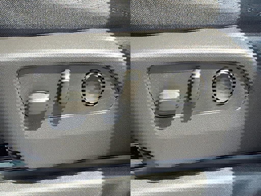 New 2025 Chevrolet Silverado 1500 LT image 12