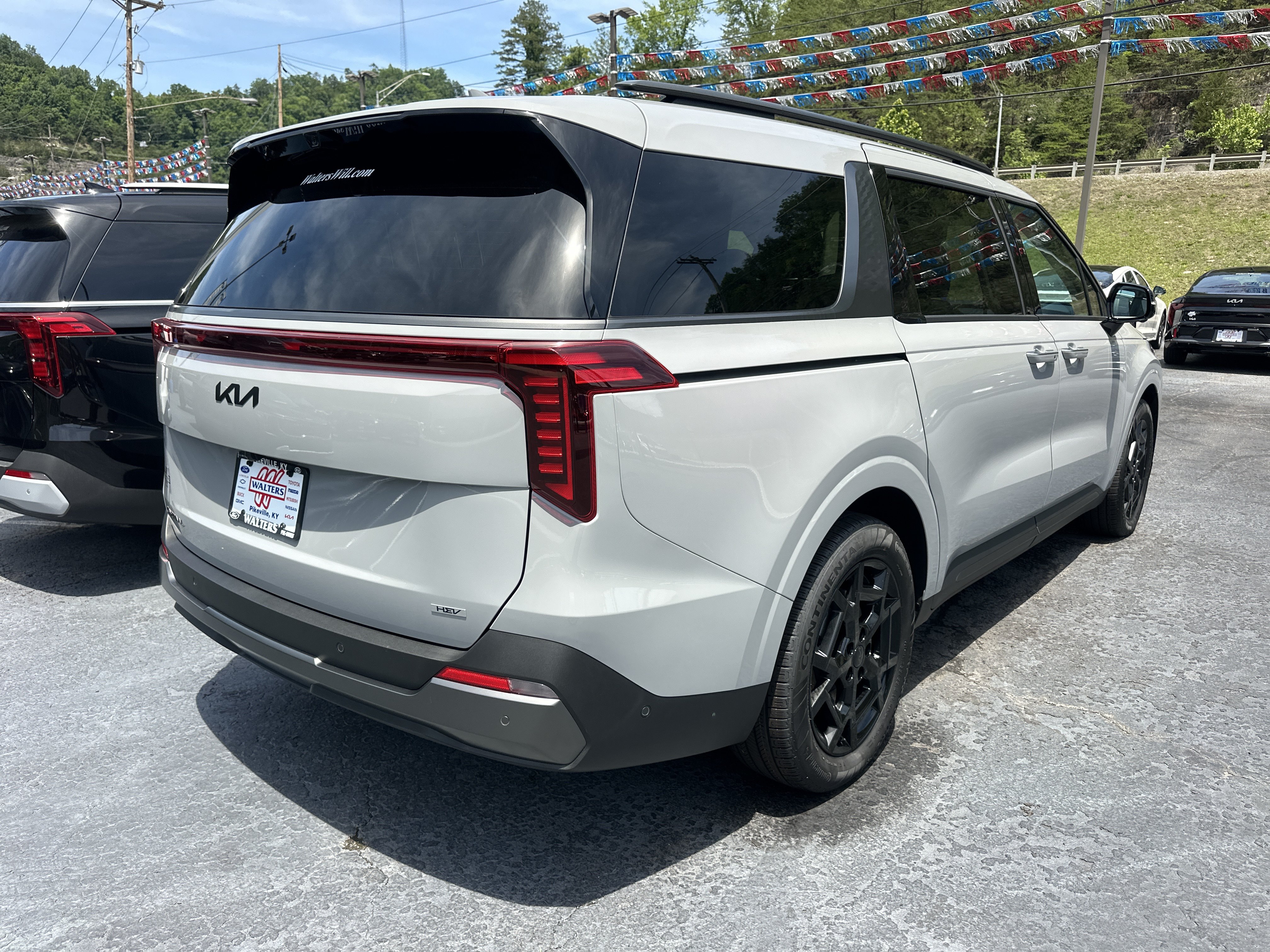 New 2026 Kia Carnival SX Prestige FWD image 2