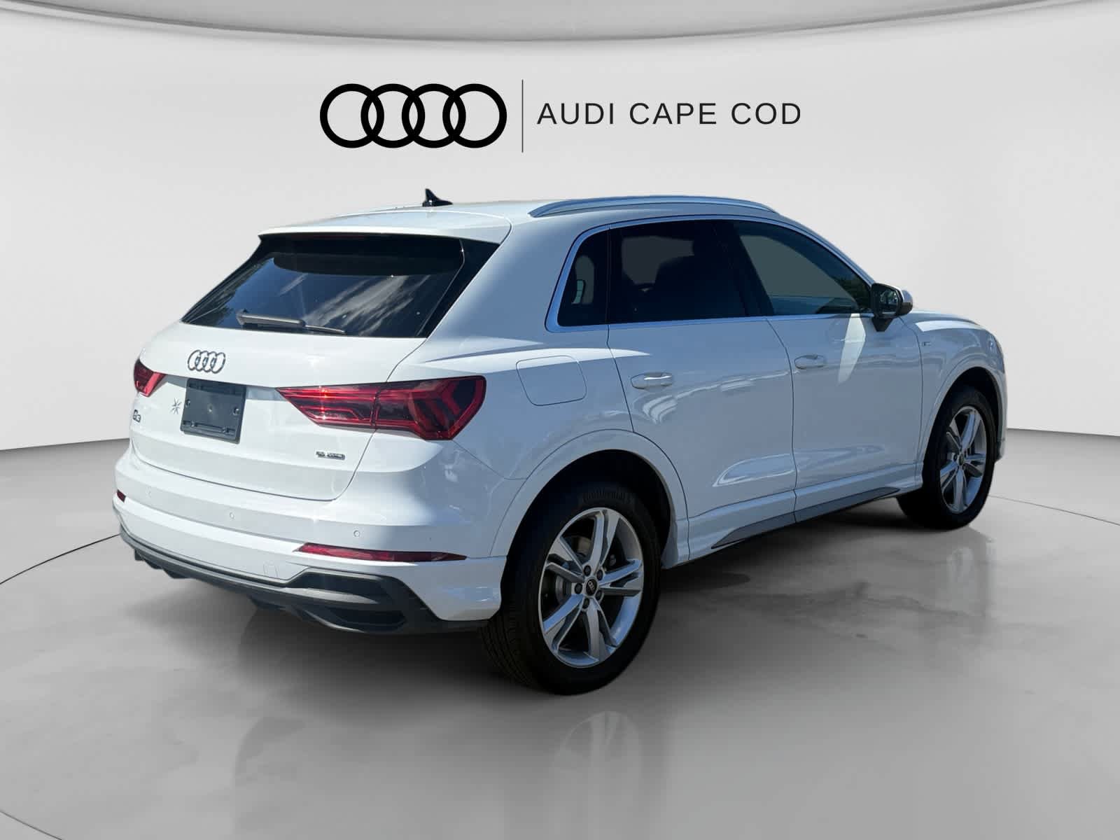 Used 2023 Audi Q3 2.0T Premium w/ Convenience Package AWD/4WD image 7