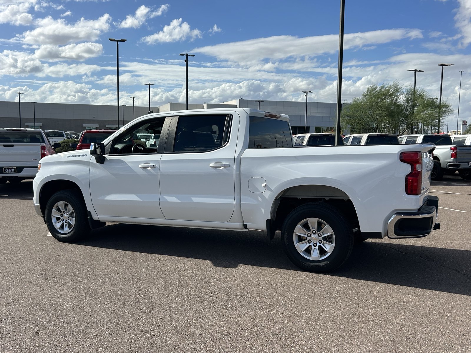 Certified 2025 Chevrolet Silverado 1500 LT RWD image 3