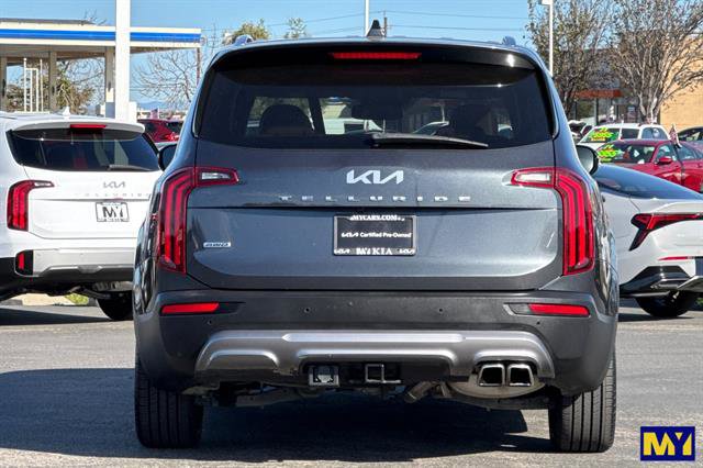Used 2022 Kia Telluride SX w/ SX Prestige Package image 5