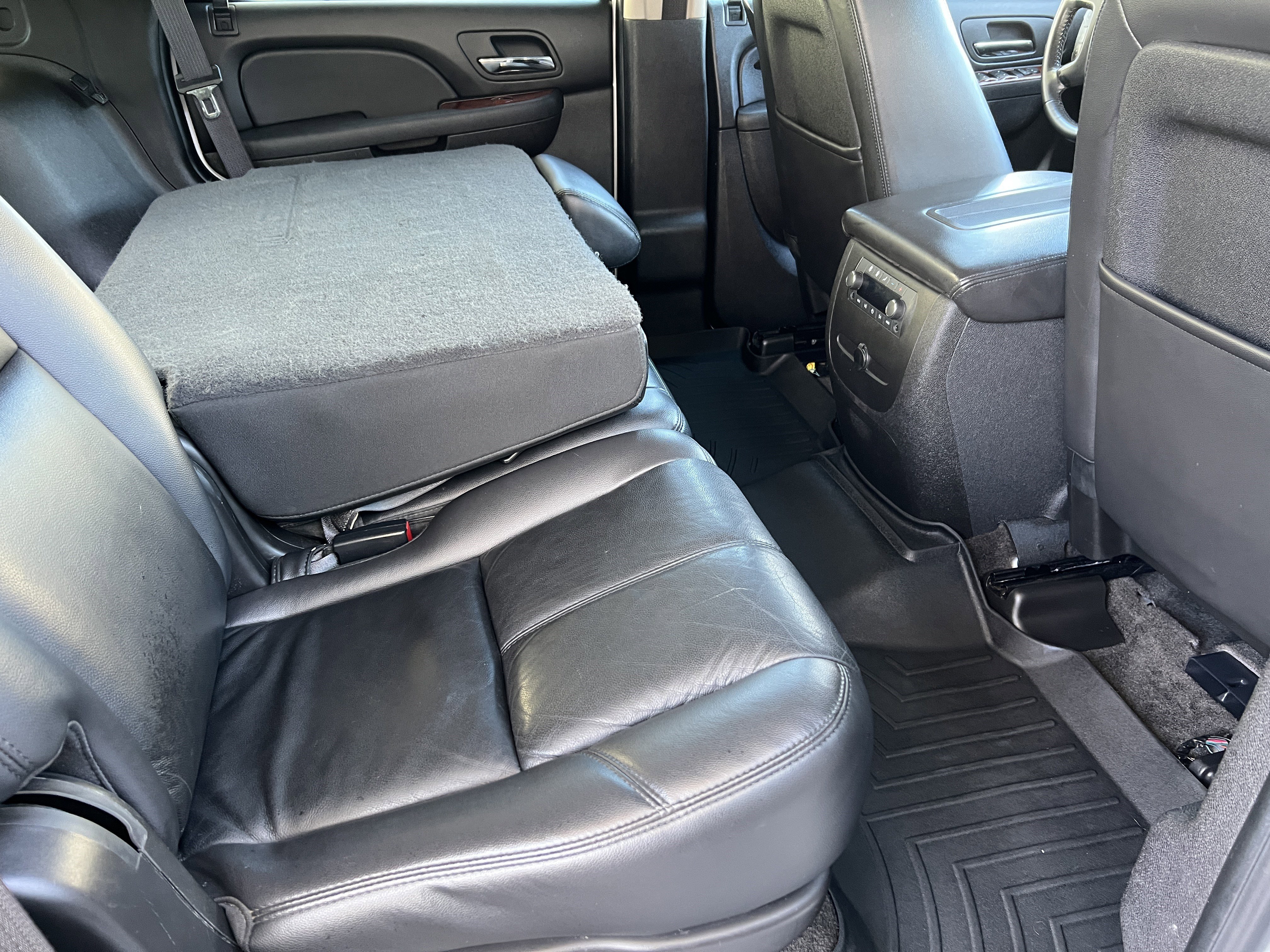 Used 2010 Chevrolet Tahoe LT image 22