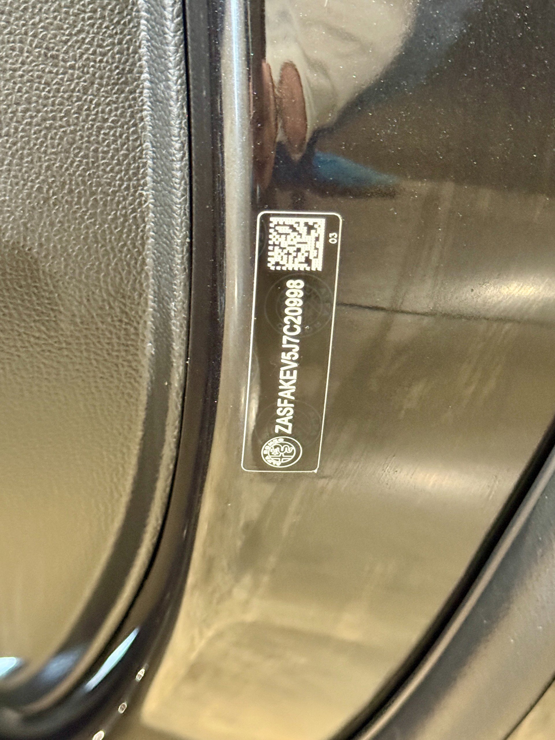 Used 2018 Alfa Romeo Stelvio Quadrifoglio w/ Driver Assist Dynamic Package AWD/4WD image 85
