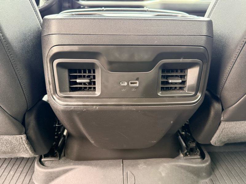 Used 2022 Chevrolet Silverado 1500 LT Trail Boss w/ Convenience Package II AWD/4WD image 32