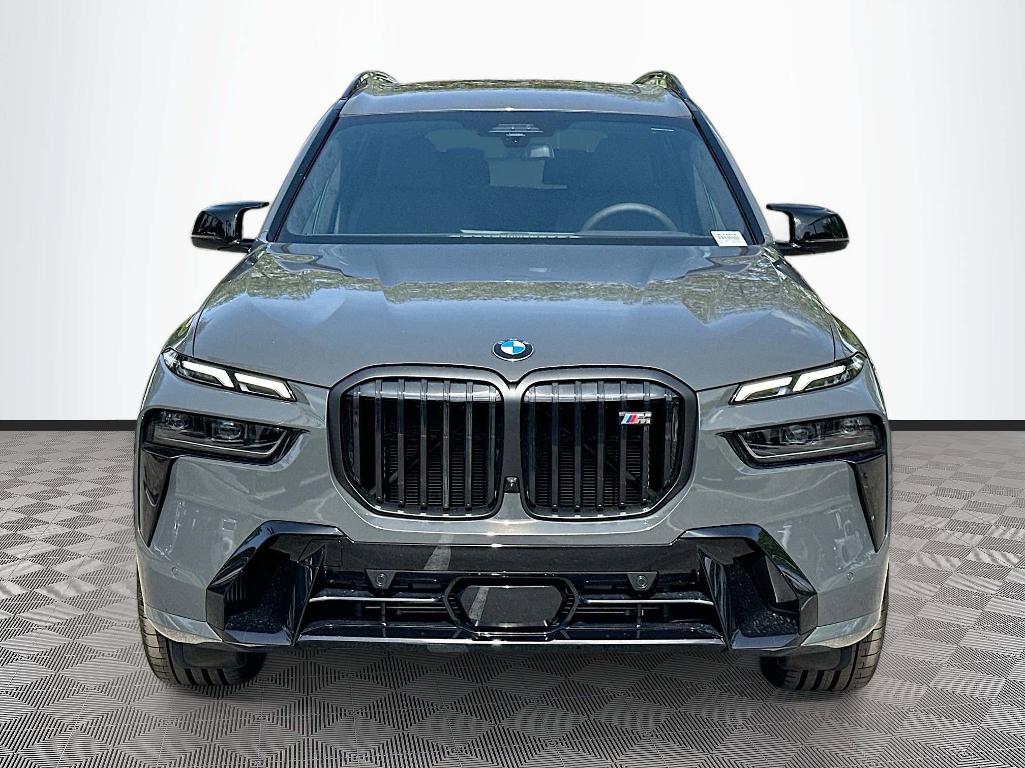 New 2026 BMW X7 M60i image 2
