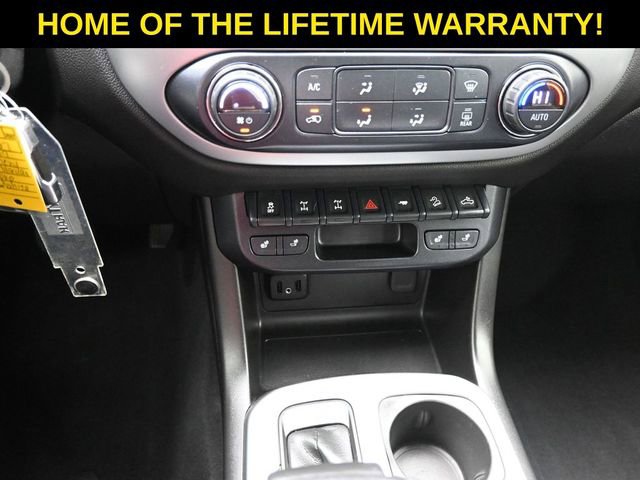 Used 2019 Chevrolet Colorado ZR2 image 29