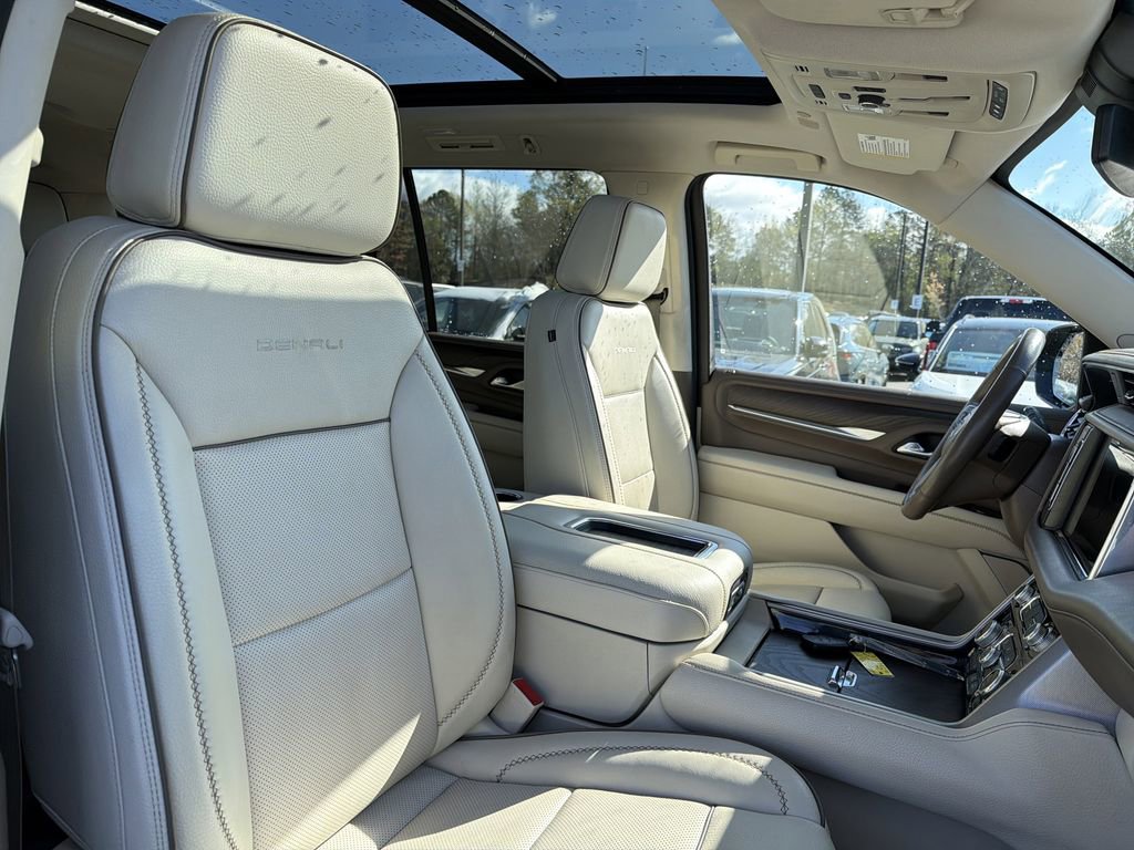 Used 2023 GMC Yukon Denali image 21