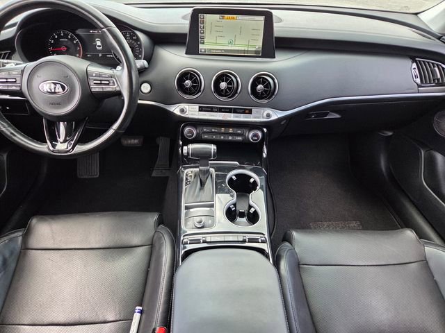 Used 2018 Kia Stinger Premium image 24