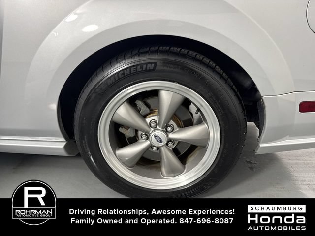 Used 2005 Ford Mustang GT RWD image 5