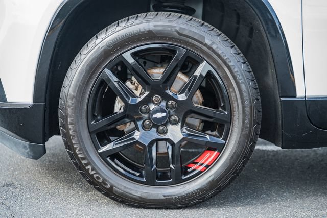 Used 2020 Chevrolet Traverse Premier w/ Redline Edition FWD image 17