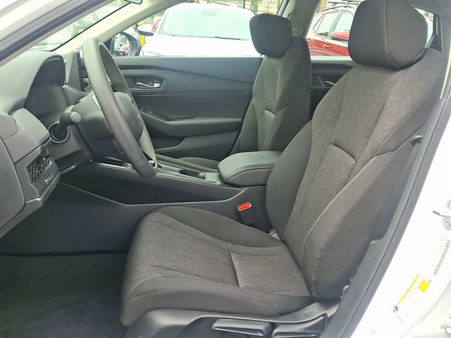Used 2023 Honda Accord LX image 13