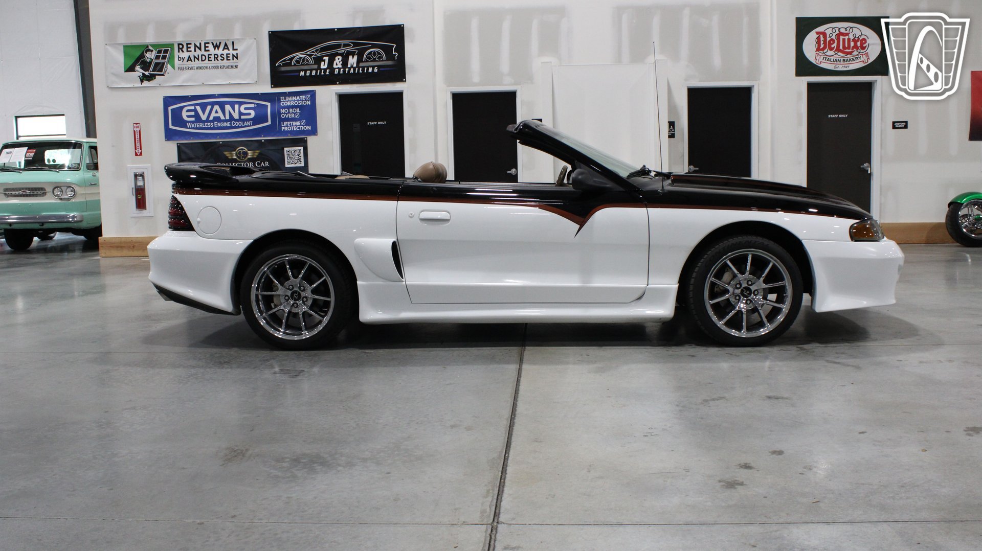 Used 1995 Ford Mustang GT RWD image 25