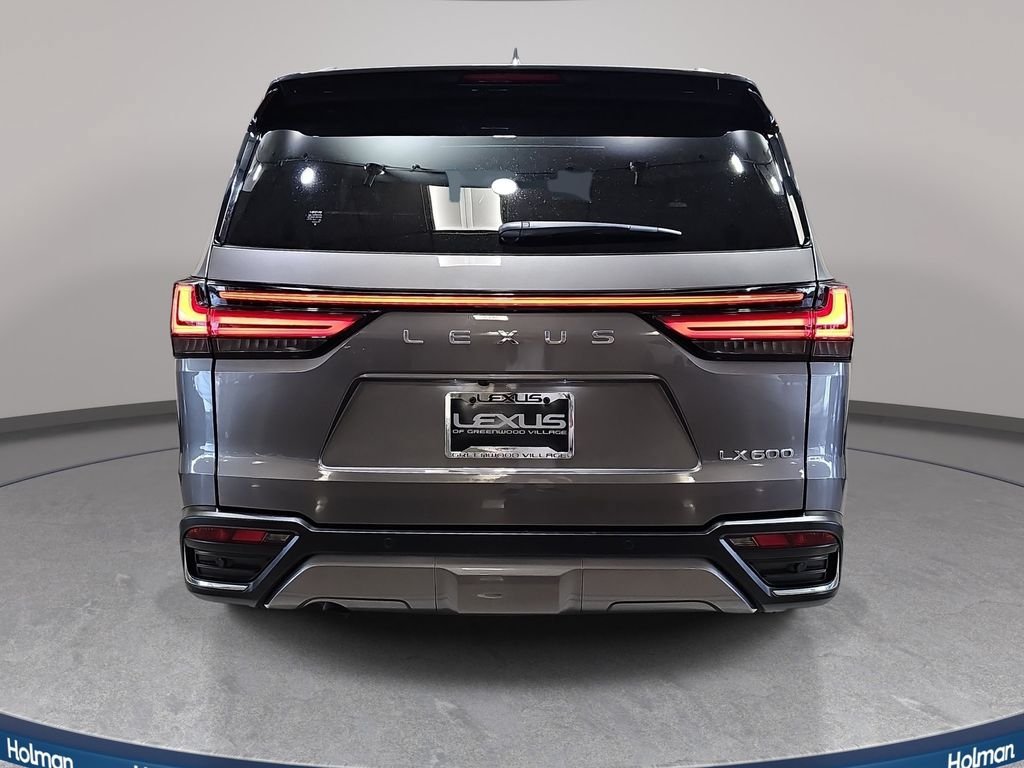Certified 2024 Lexus LX 600 4WD w/ Luxury Package image 6