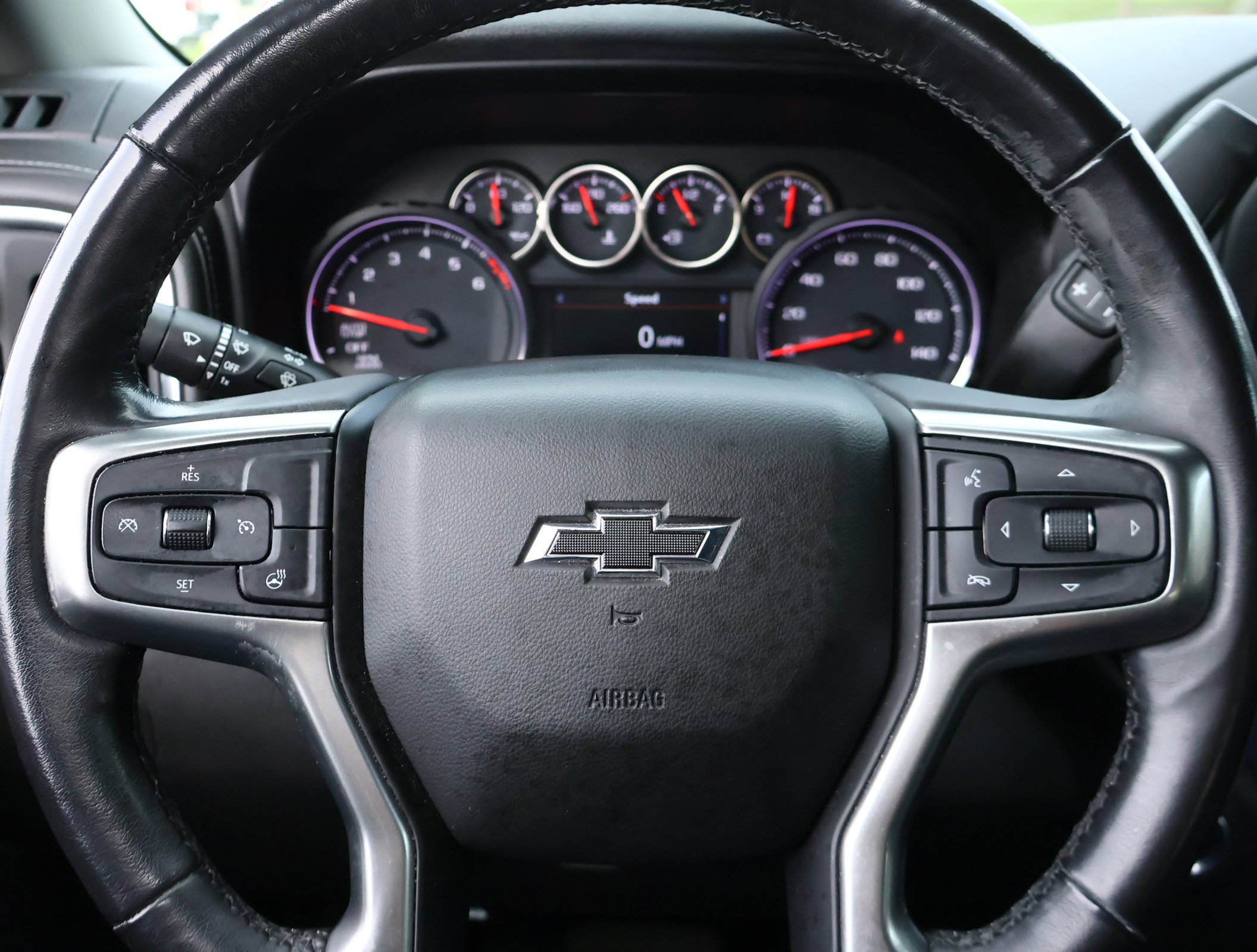 Used 2019 Chevrolet Silverado 1500 LT Trail Boss w/ Convenience Package AWD/4WD image 12