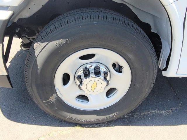 New 2026 Chevrolet Express 2500 w/ Driver Convenience Package RWD image 29