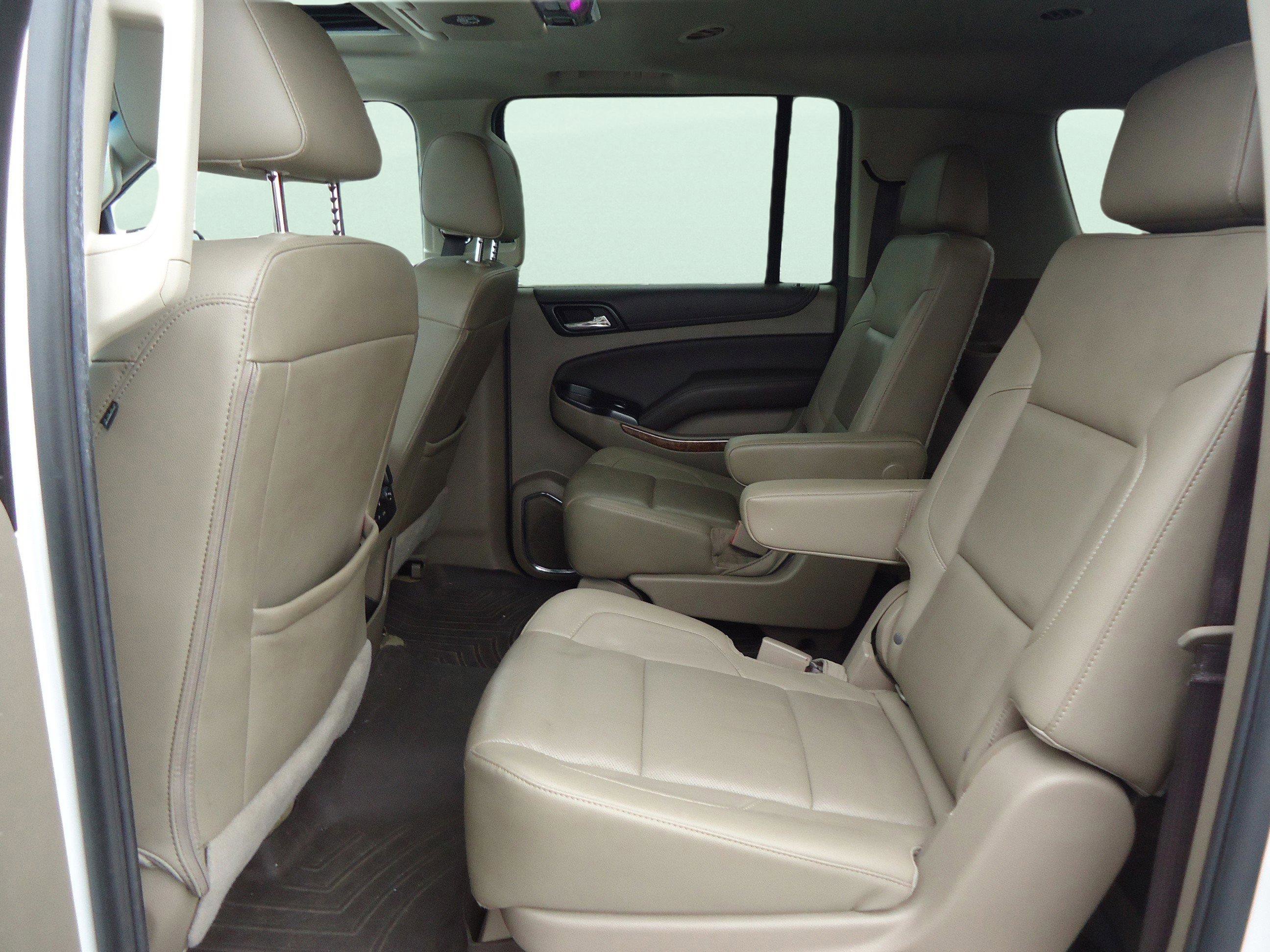 Used 2017 Chevrolet Suburban Premier image 30