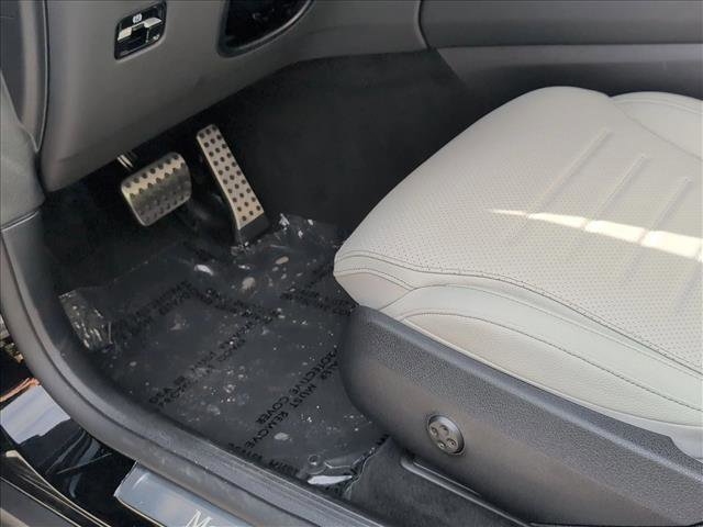 New 2026 Mercedes-Benz GLC 300 4MATIC image 4