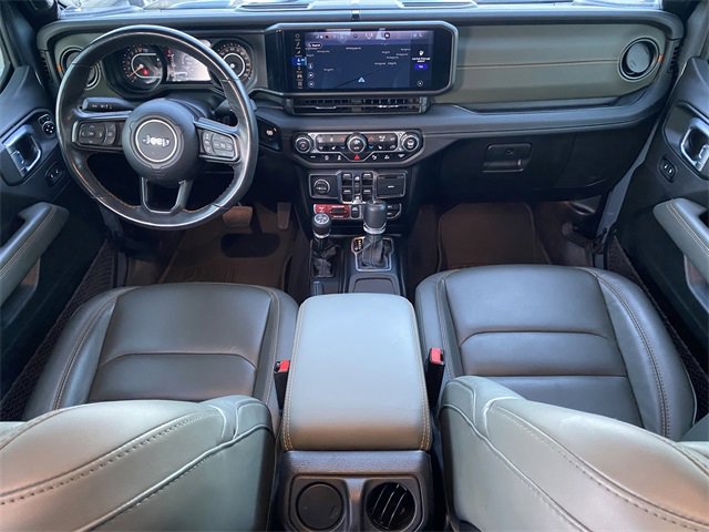 Used 2024 Jeep Gladiator Mojave image 10