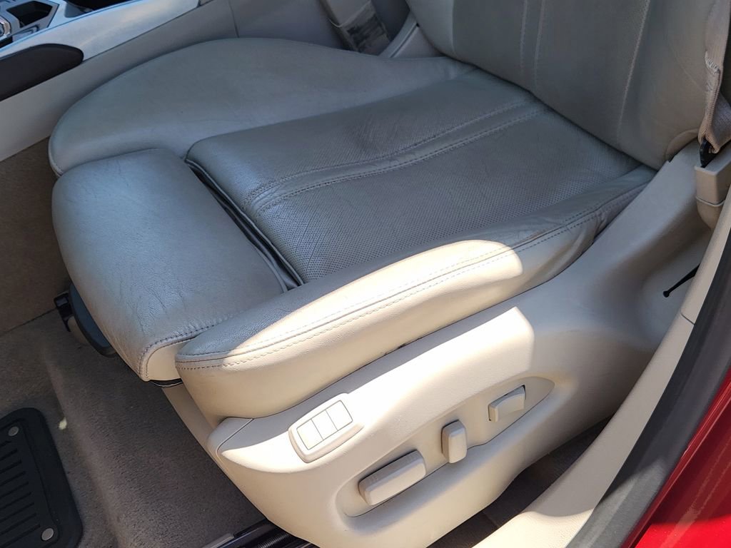 Used 2012 Cadillac SRX Premium FWD image 20
