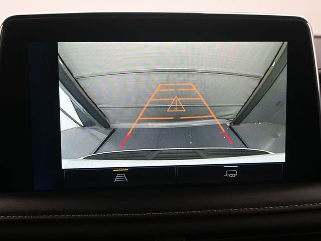 Used 2023 Chevrolet Suburban Premier image 17