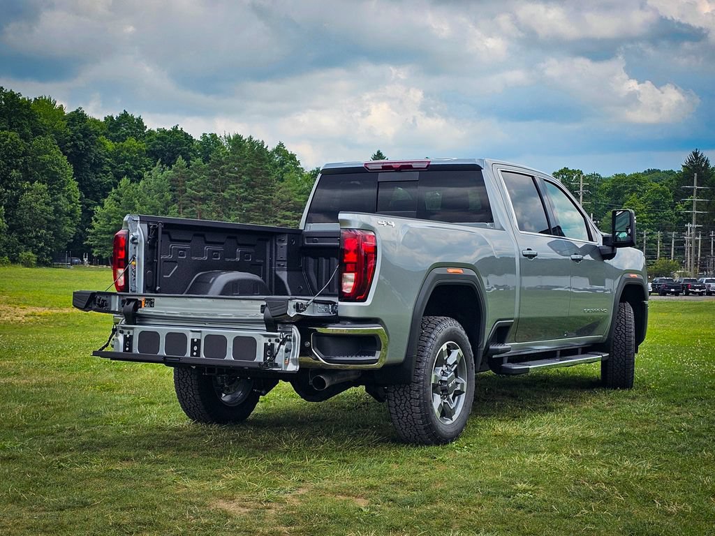 New 2026 GMC Sierra 2500 SLE w/ SLE Value Package; AWD/4WD image 4