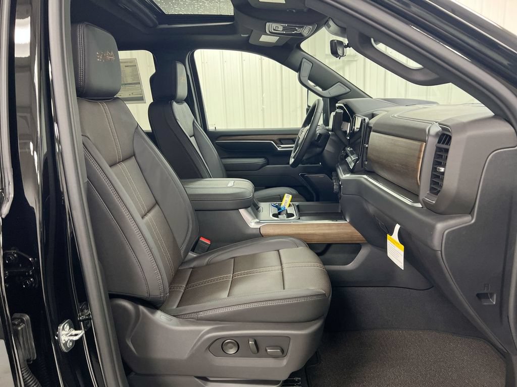 New 2026 Chevrolet Silverado 2500 High Country w/ High Country Premium Package AWD/4WD image 23