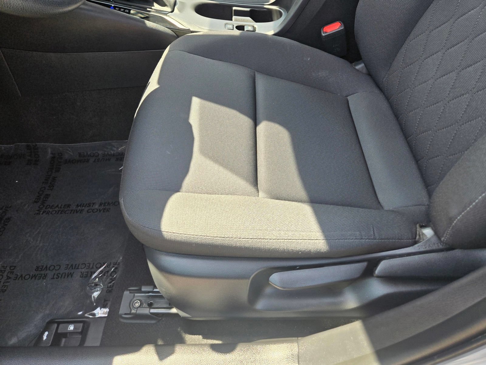 Used 2023 Toyota Corolla LE FWD image 11