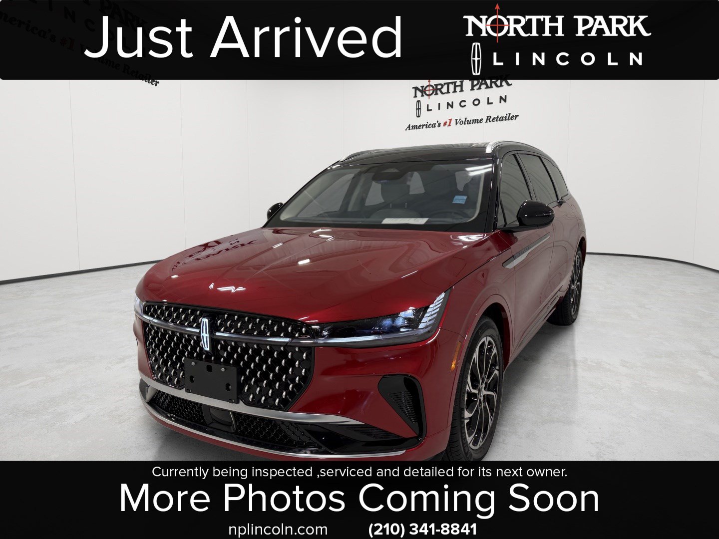Used 2026 Lincoln Nautilus Reserve AWD/4WD image 1