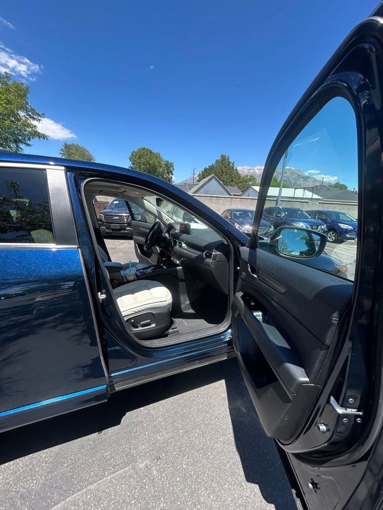 Used 2025 MAZDA CX-5 AWD 2.5 S w/ Preferred Package image 11