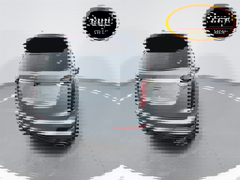 Used 2023 Cadillac XT6 Sport w/ Technology Package image 7