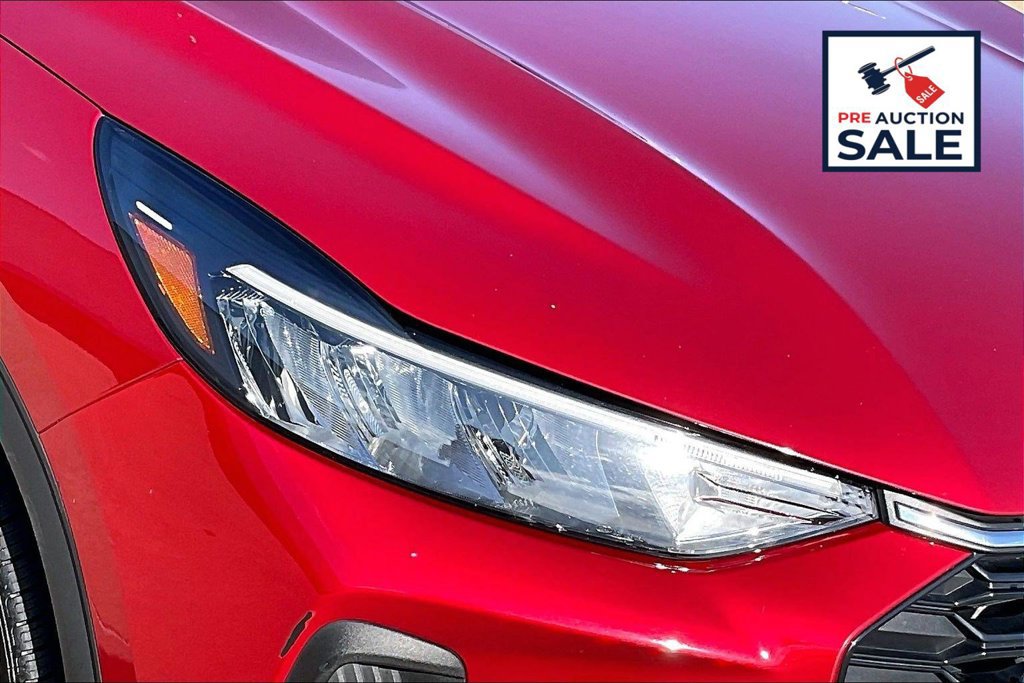 Used 2025 Ford Escape ST-Line Select AWD/4WD image 28