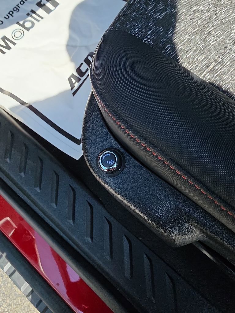 Certified 2023 Chevrolet Colorado Z71 w/ Advanced Trailering Package AWD/4WD image 20