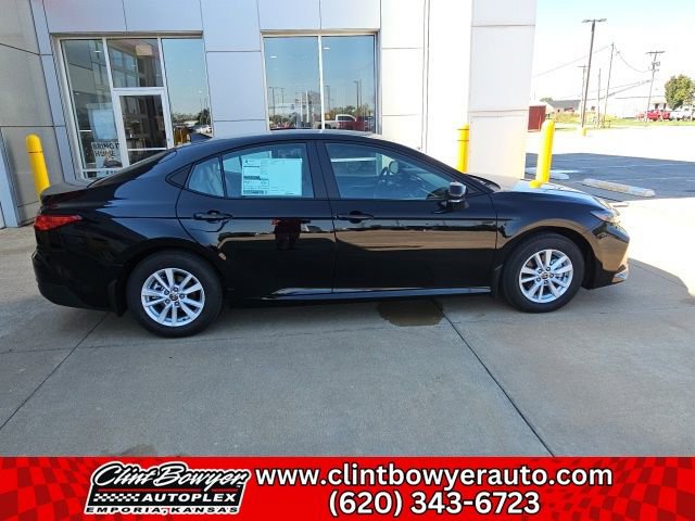 New 2026 Toyota Camry LE AWD/4WD image 9